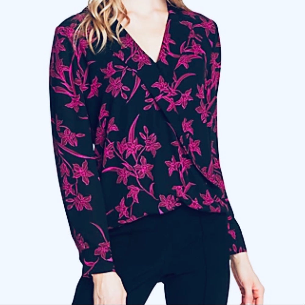 Vince Camuto Faux Wrap Blouse 💕
